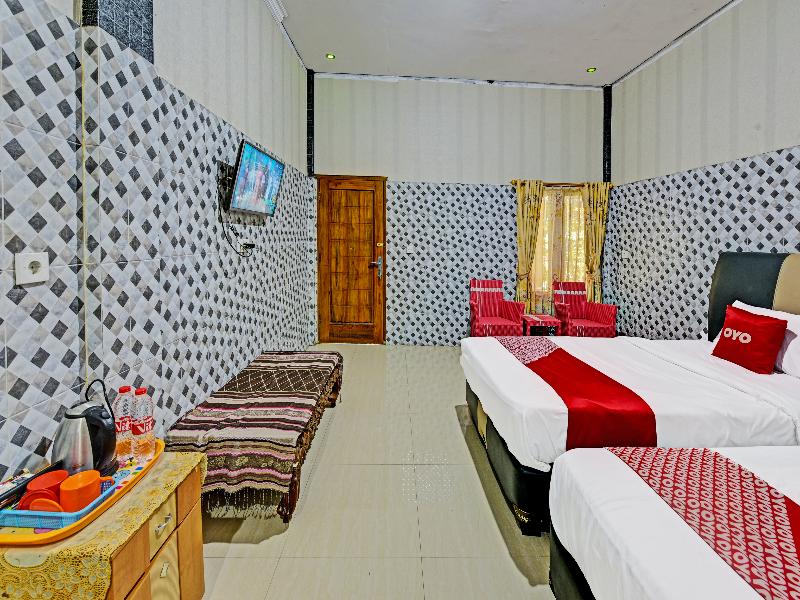 Spot On 91376 Hotel Bintang Flores - Oda