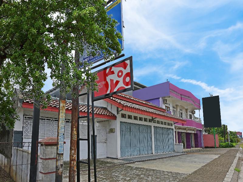 Oyo 91399 Homestay Trendy Syariah - Genel
