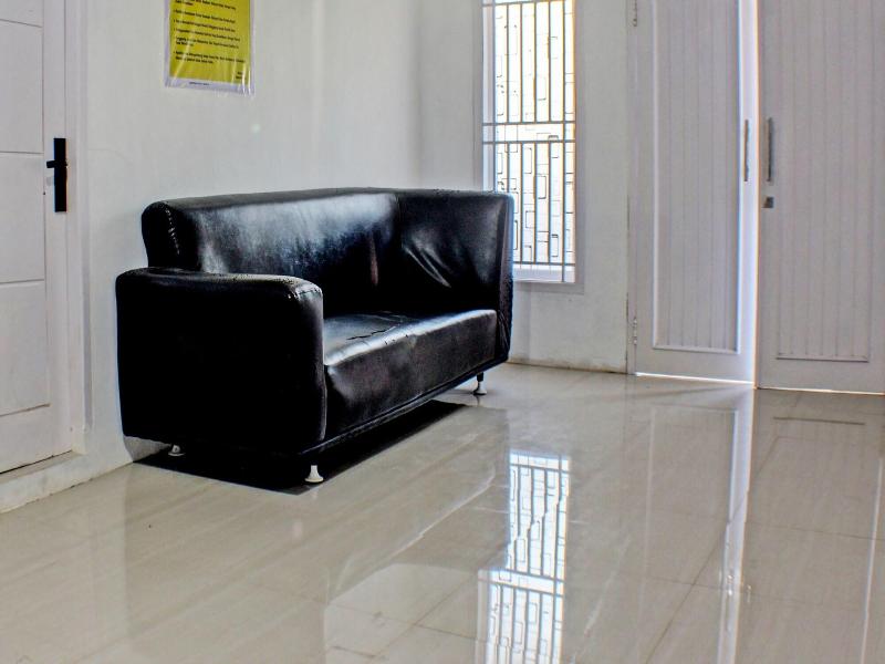 Spot On 91504 De Vila Ungu Syariah - Lobi