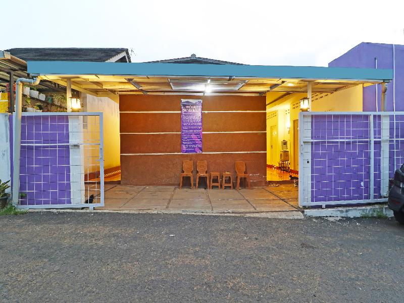 Spot On 91504 De Vila Ungu Syariah - Genel