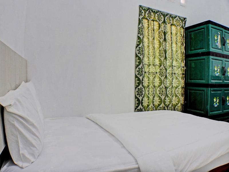 Spot On 91504 De Vila Ungu Syariah - Oda