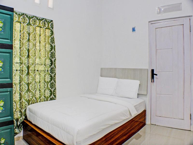 Spot On 91504 De Vila Ungu Syariah - Oda