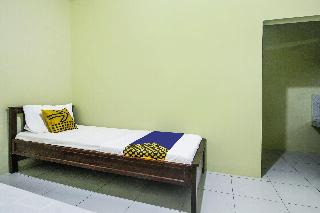 SPOT ON 91606 Nadin Guest House Syariah fotoÄŸrafÄ±