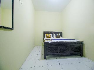 SPOT ON 91606 Nadin Guest House Syariah fotoÄŸrafÄ±