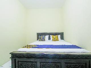 SPOT ON 91606 Nadin Guest House Syariah fotoÄŸrafÄ±