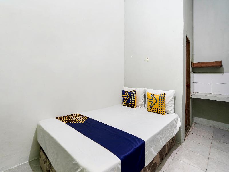 Spot On 91747 Gamping Homestay Syariah - Oda