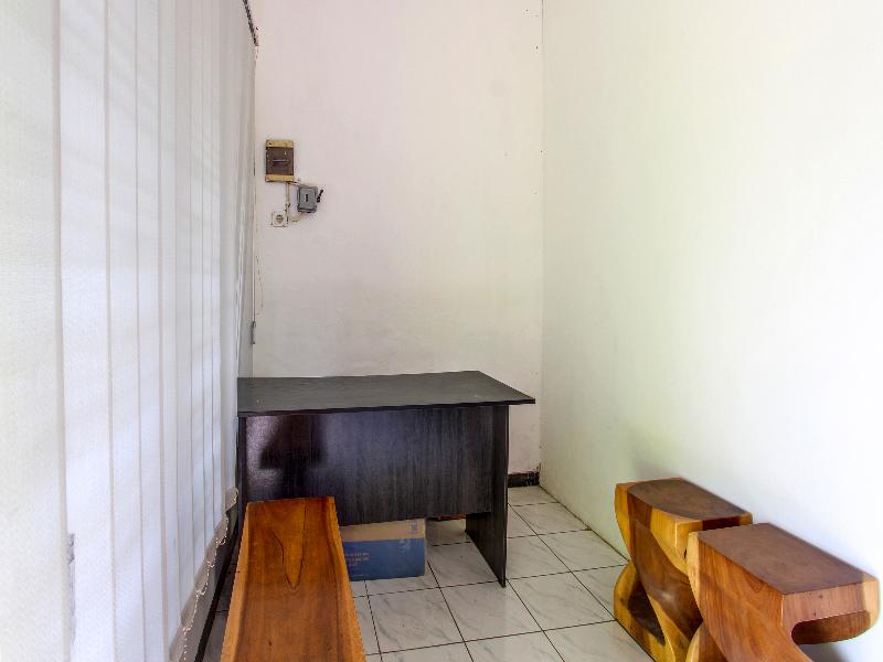 Spot On 91521 Mayong Guesthouse - Genel