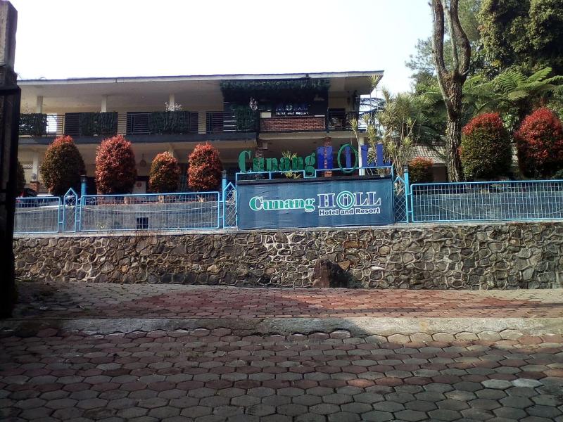 Cunang Hill Hotel & Resort by ZUZU - Genel