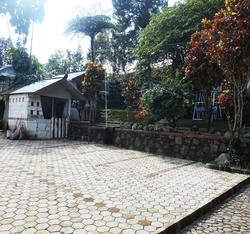 Cunang Hill Hotel & Resort by ZUZU - Genel