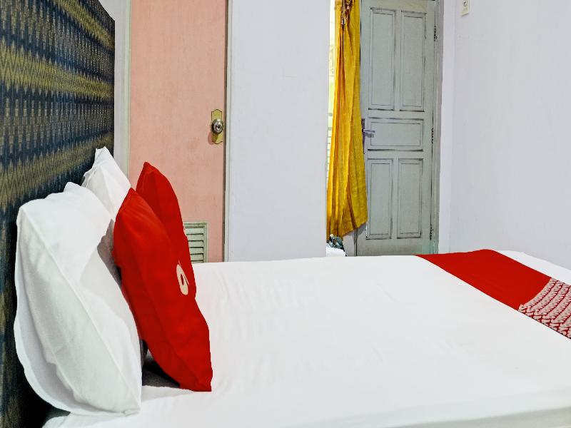 Oyo 91796 Guest House Ghalta Syariah - Oda