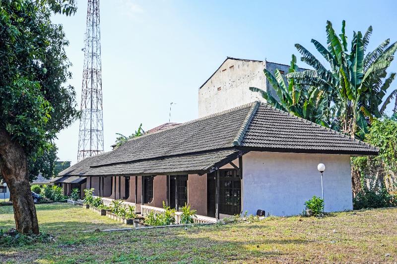 Oyo 91798 Hotel Grand Mutiara - Genel