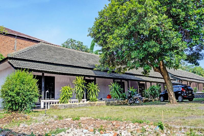 Oyo 91798 Hotel Grand Mutiara - Genel