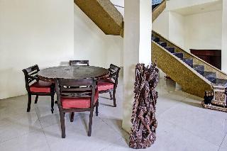 Oyo 91739 Ayu Bypass Mansion fotoÄŸrafÄ±