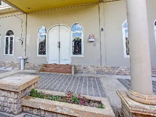 Oyo 91739 Ayu Bypass Mansion fotoÄŸrafÄ±