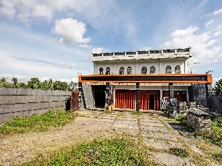 Oyo 91739 Ayu Bypass Mansion fotoÄŸrafÄ±
