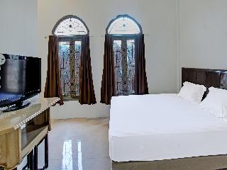 Oyo 91739 Ayu Bypass Mansion fotoÄŸrafÄ±