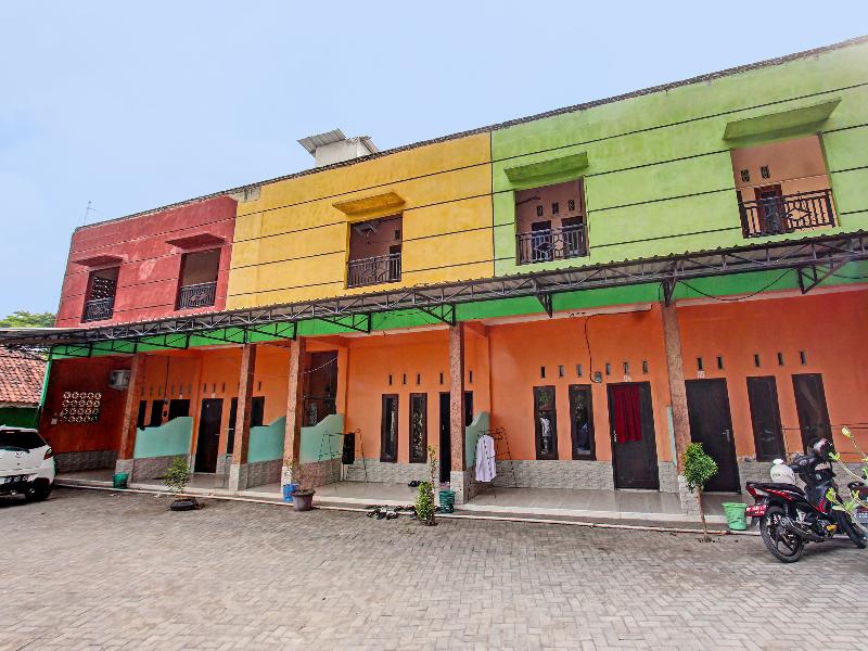 Spot On 91771 Homestay Bang Haji - Genel