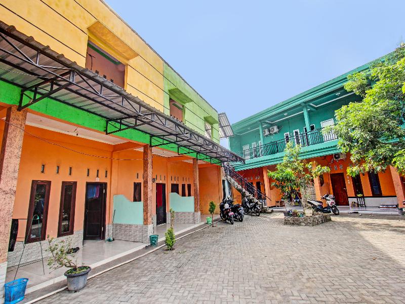 Spot On 91771 Homestay Bang Haji - Genel