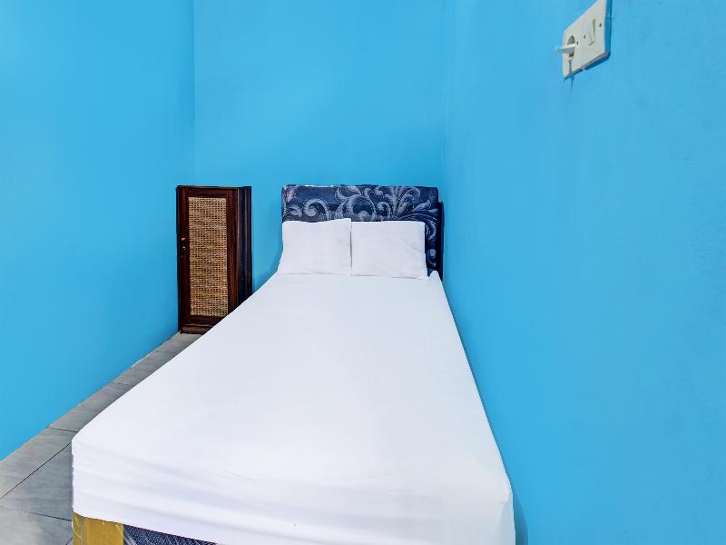 Spot On 91811 Rumah Inap Bunda Nurhayati - Oda