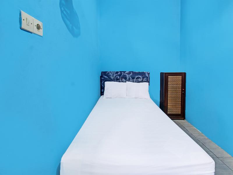 Spot On 91811 Rumah Inap Bunda Nurhayati - Oda