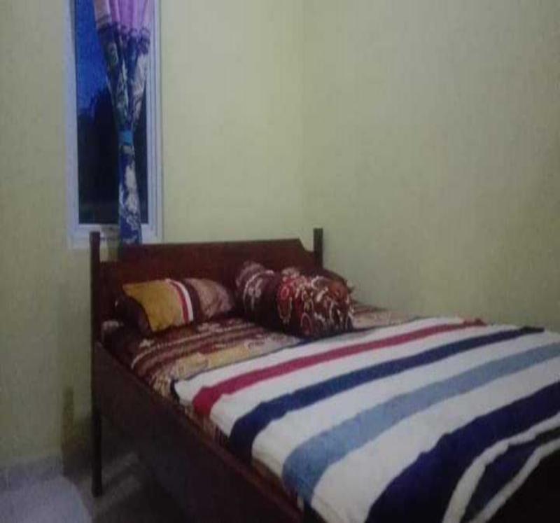 Express O 91371 Wisma Nadira - Oda