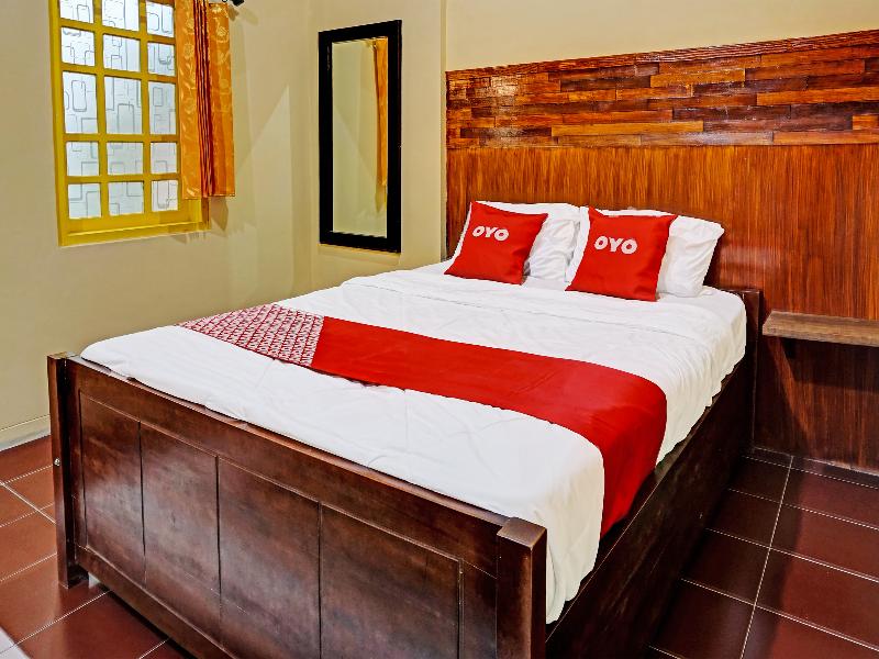 Oyo 91502 Kost Bu Lilies Syariah - Oda