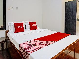 Oyo 91502 Kost Bu Lilies Syariah fotoÄŸrafÄ±