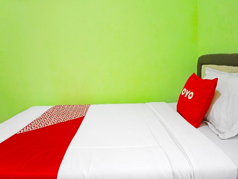 Oyo 91568 Trisna Srabah Resort Homestay & Resto - Oda