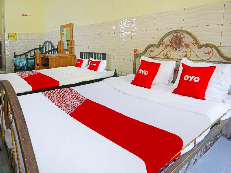 Oyo 91411 Putih Mulia Homestay Syariah - Oda