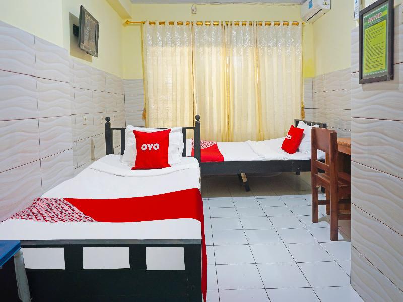 Oyo 91411 Putih Mulia Homestay Syariah - Oda