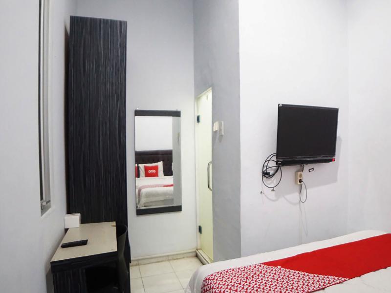 Super OYO 91627 Wika Wiki Homestay - Oda