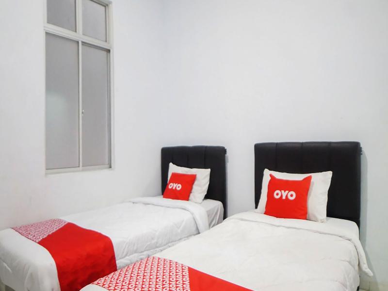 Super OYO 91627 Wika Wiki Homestay - Oda
