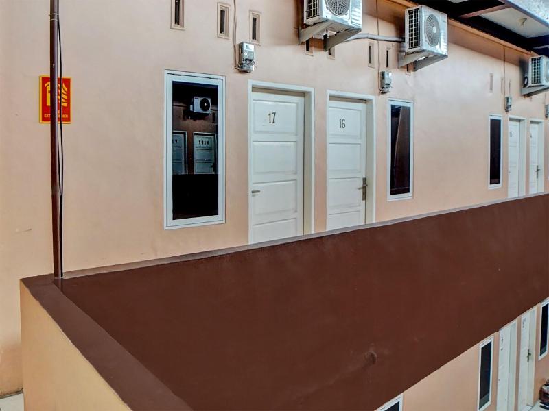 Oyo 91700 N Guesthouse - Lobi