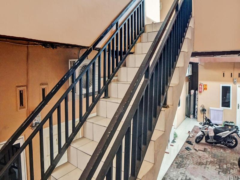 Oyo 91700 N Guesthouse - Lobi