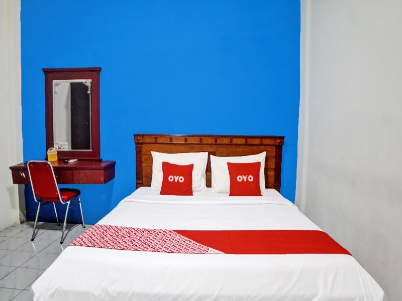 Oyo 91706 Hotel Serena Anggrek - Oda
