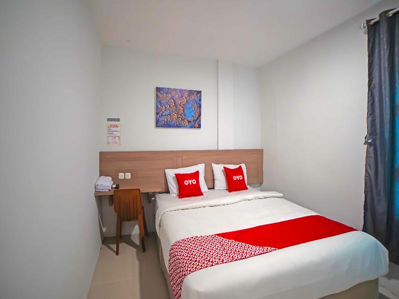 Oyo 91728 Saudara Residence - Oda