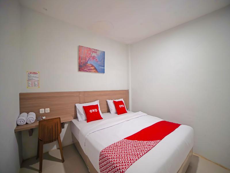 Oyo 91728 Saudara Residence - Oda