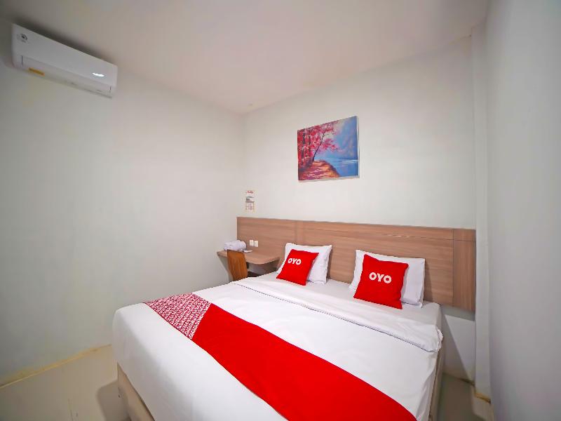 Oyo 91728 Saudara Residence - Oda