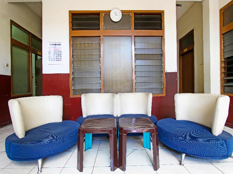 Oyo 91354 Hotel Mutiara - Lobi