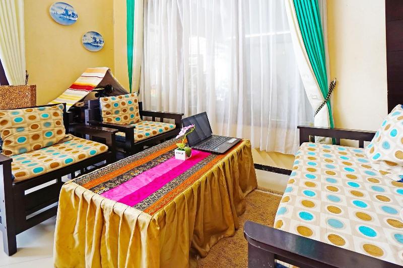 Spot On 91551 Gwen Syariah Homestay - Lobi
