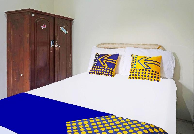Spot On 91551 Gwen Syariah Homestay - Oda
