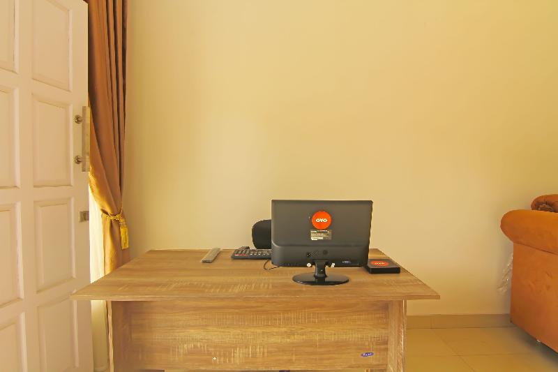Oyo 91675 Utama Residence - Genel