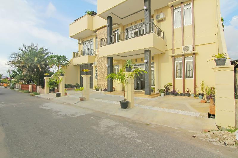 Oyo 91675 Utama Residence - Genel