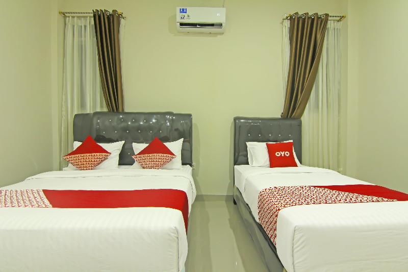 Oyo 91675 Utama Residence - Oda