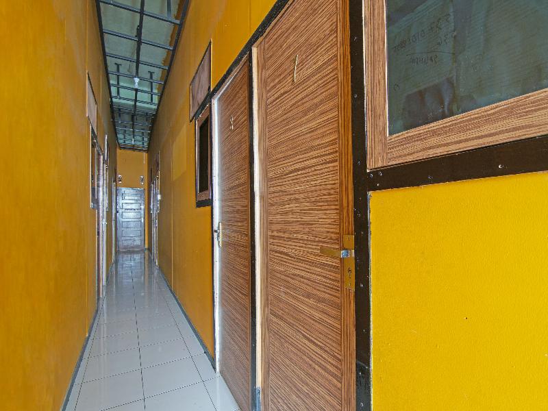 Spot On 91761 Ramah Tamah Homestay Syariah - Lobi