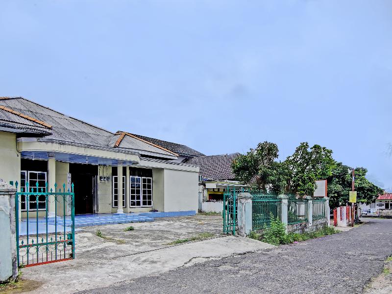 Firza Homestay - Genel