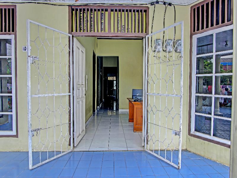 Firza Homestay - Genel