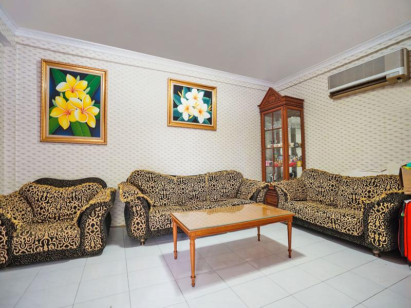 Oyo 91680 Hotel Mentari - Lobi