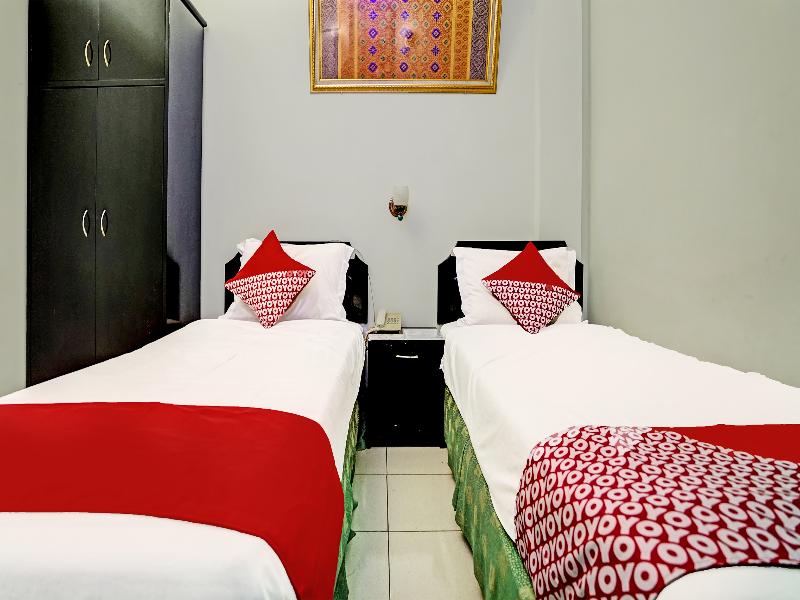 Oyo 91805 Hotel Wisma Bari - Oda