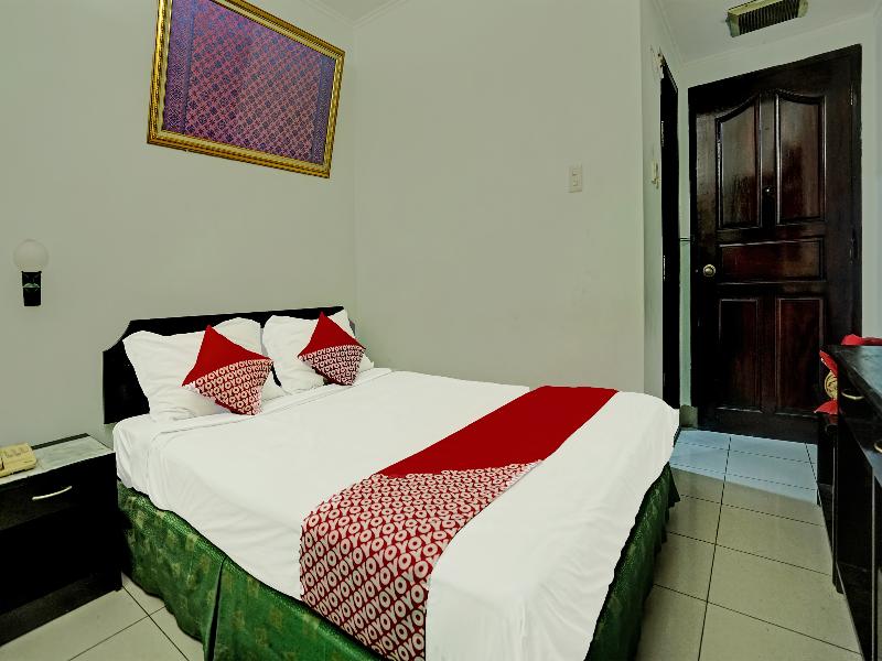 Oyo 91805 Hotel Wisma Bari - Oda